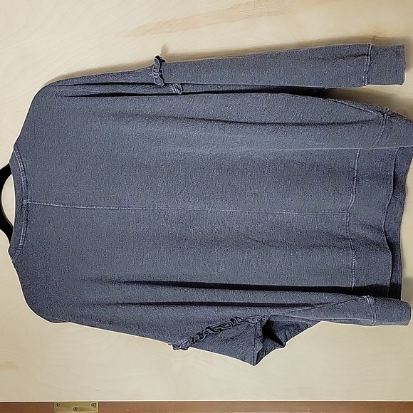 NWT sweatshirt - Picture 2 of 5